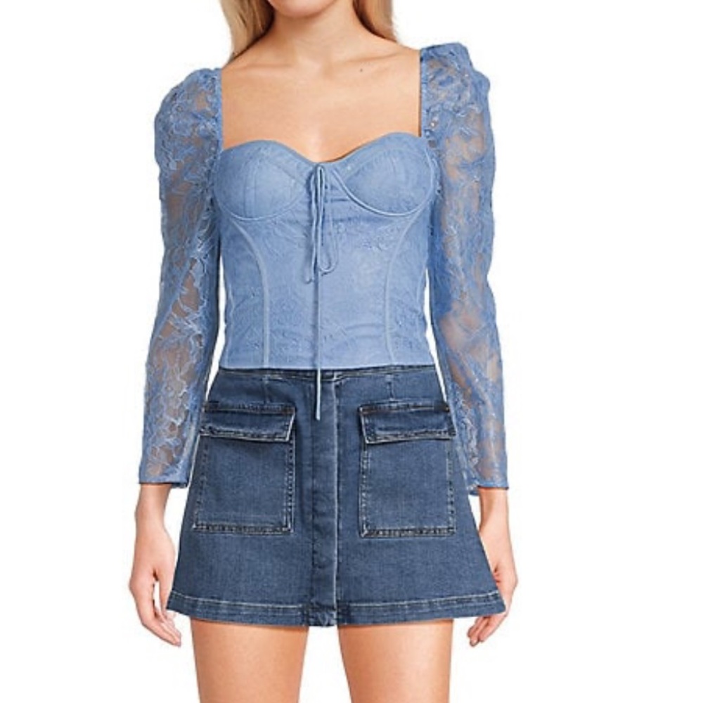 Chelsea & Violet Lace Sweetheart Neck Tie Front Long Sleeve Fitted Blouse